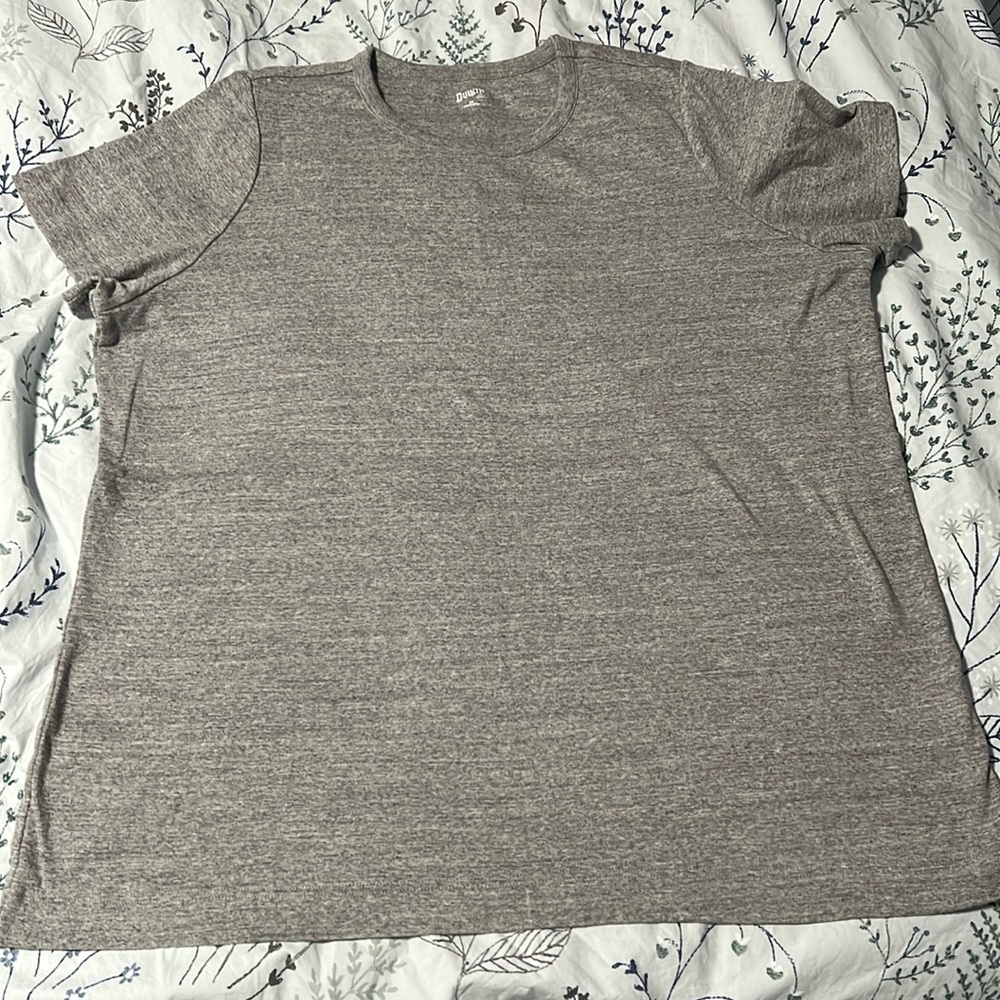 Duluth Trading Co Gray Short Sleeve Tee